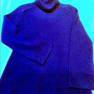 Merino Wool Sweater Royal blue color.